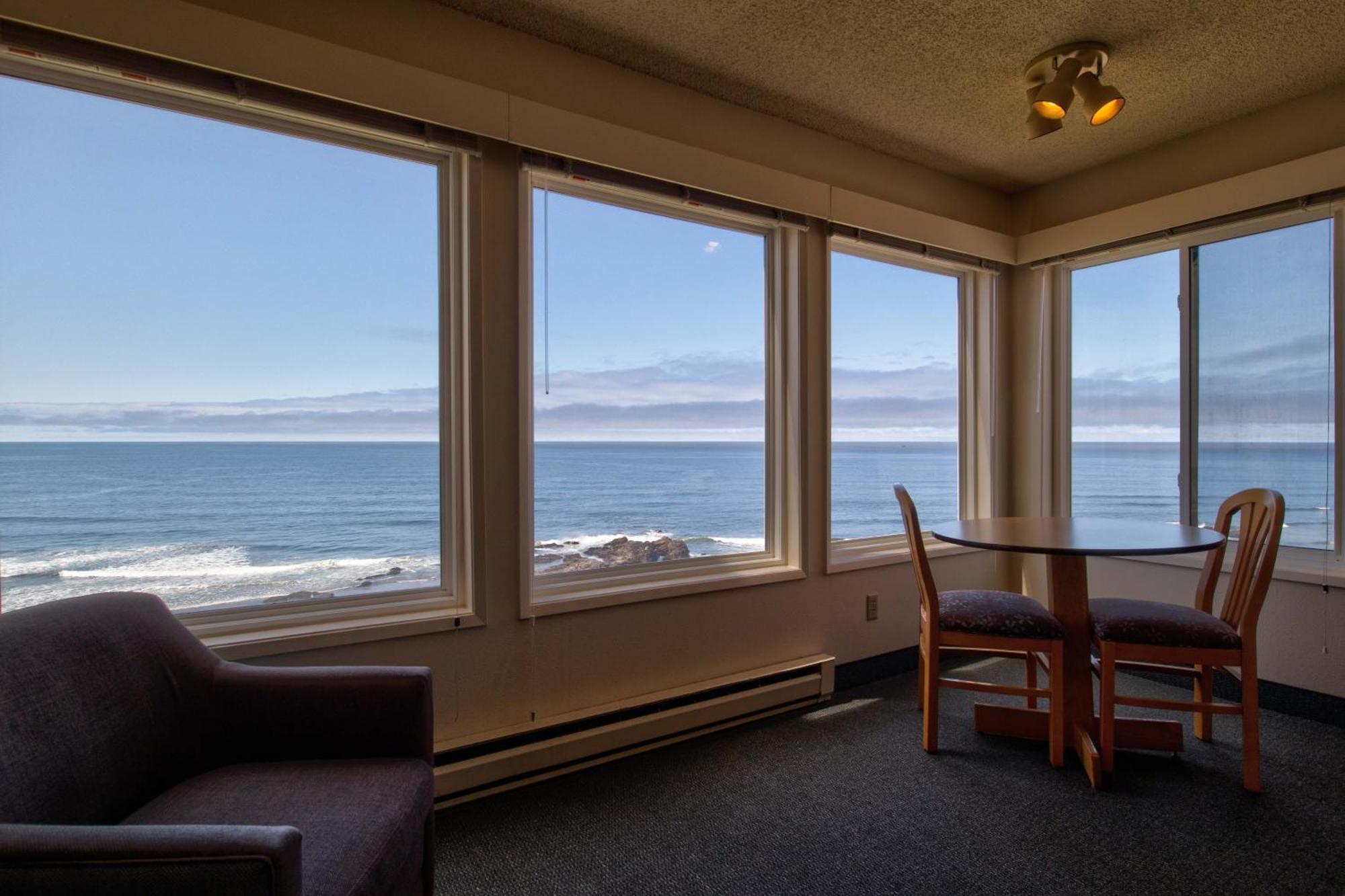 Ester Lee Oceanview Inn Λίνκολν Σίτι Εξωτερικό φωτογραφία