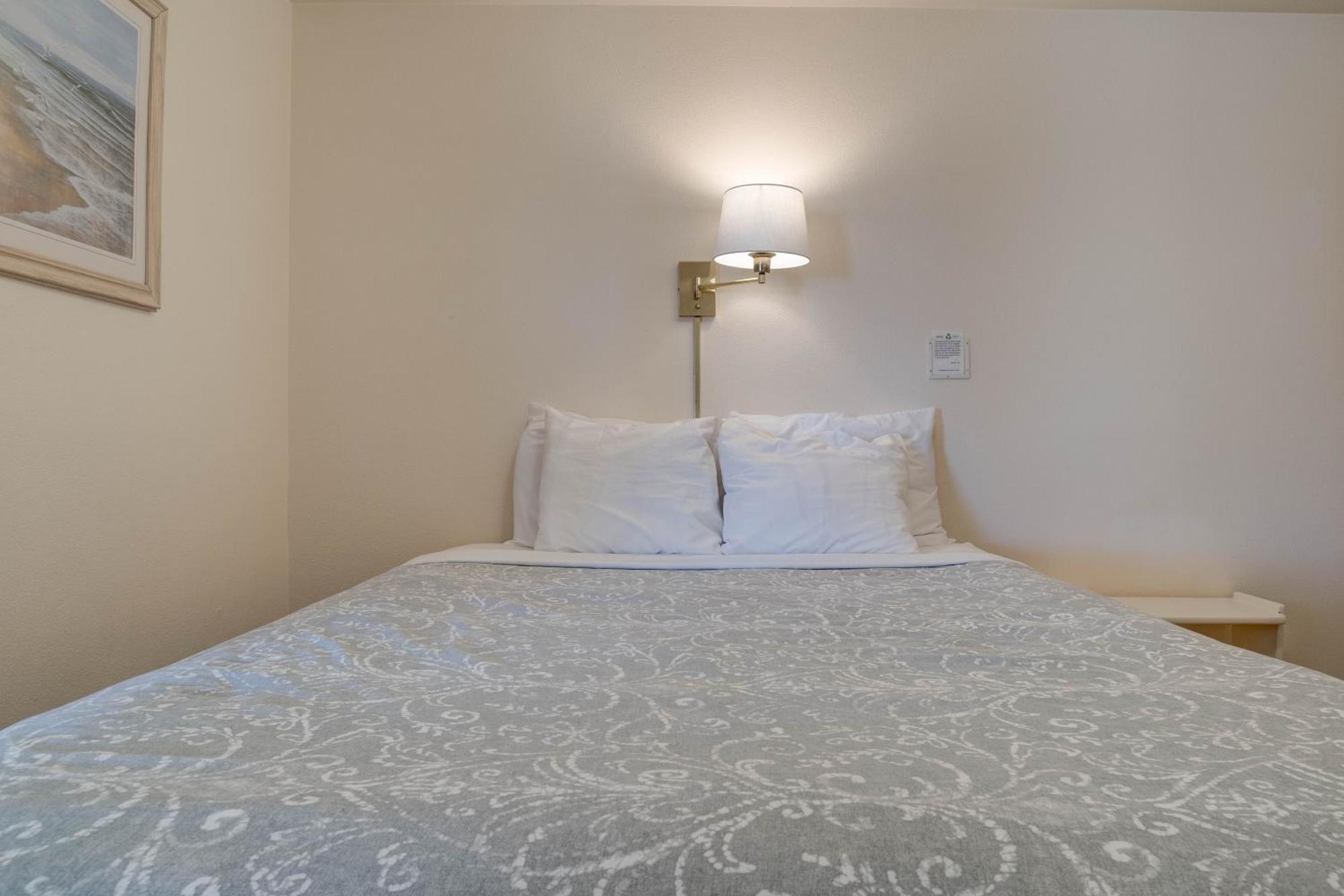 Ester Lee Oceanview Inn Λίνκολν Σίτι Εξωτερικό φωτογραφία