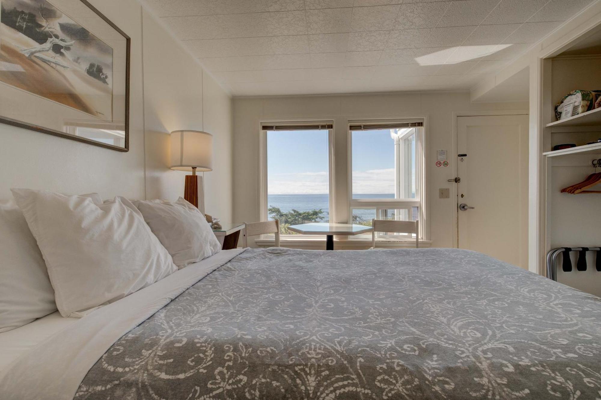Ester Lee Oceanview Inn Λίνκολν Σίτι Εξωτερικό φωτογραφία